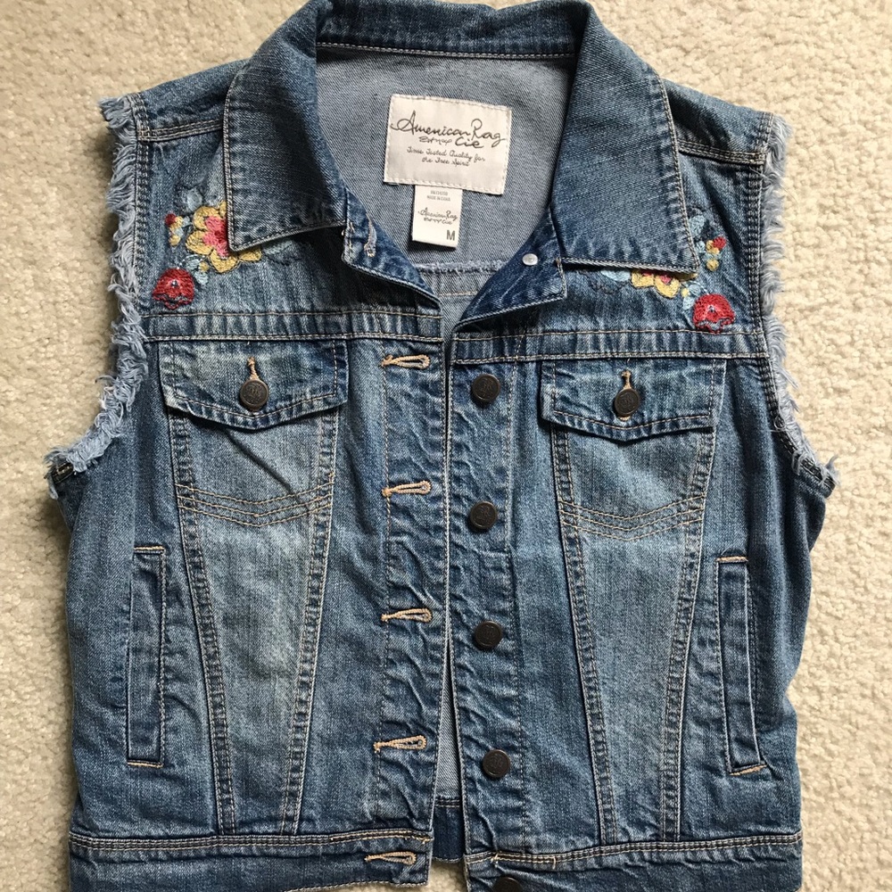 Denim Vest - floral embroidered